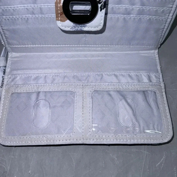 Vera Bradley Lisbon Medallion Turnlock Zip-around Clutch Wallet - Picture 6 of 9